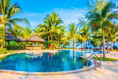 Açık Yüzme Havuzu