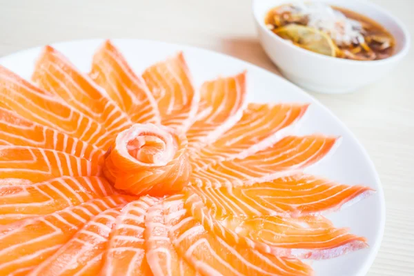 鮭刺身料理 — ストック写真