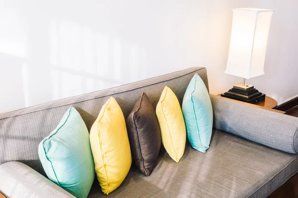 Güzel lüks yastıklar kanepe dekorasyon
