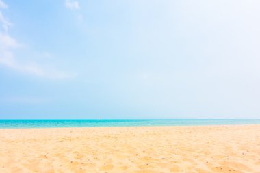 Güzel boş kum plaj