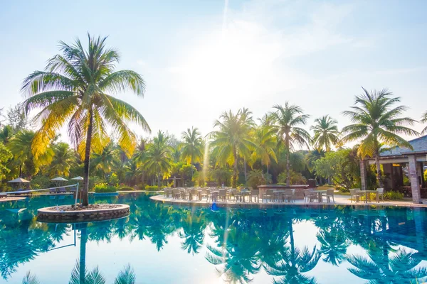 Açık Yüzme Havuzu