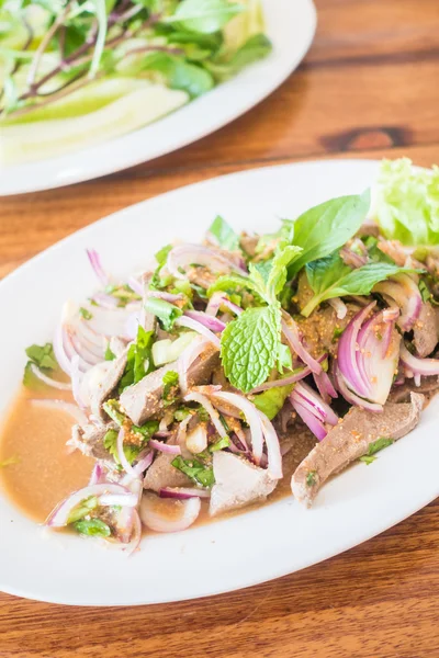 Salade de foie épicée au style thaï — Photo