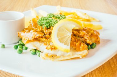 lezzetli balık ve cips