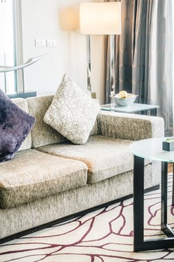 Kanepe dekorasyon yastık