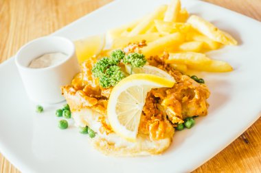 lezzetli balık ve cips