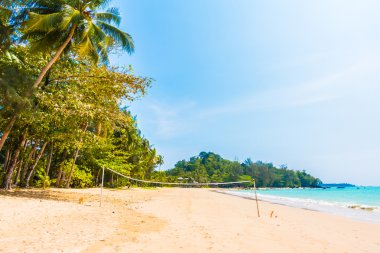 Güzel tropikal plaj ve deniz
