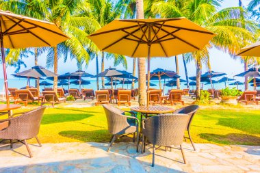 Güzel tropikal plaj ve deniz