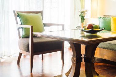 Güzel lüks yastıklar Divan