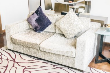 Kanepe dekorasyon yastık