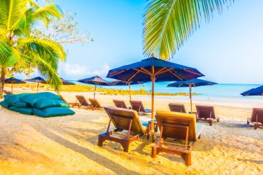 Güzel tropikal plaj ve deniz