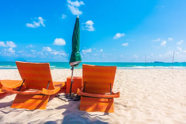 Güzel tropikal plaj ve deniz