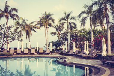 Açık Yüzme Havuzu