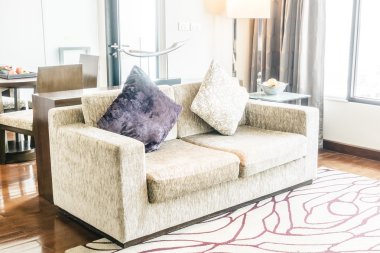 Kanepe dekorasyon yastık