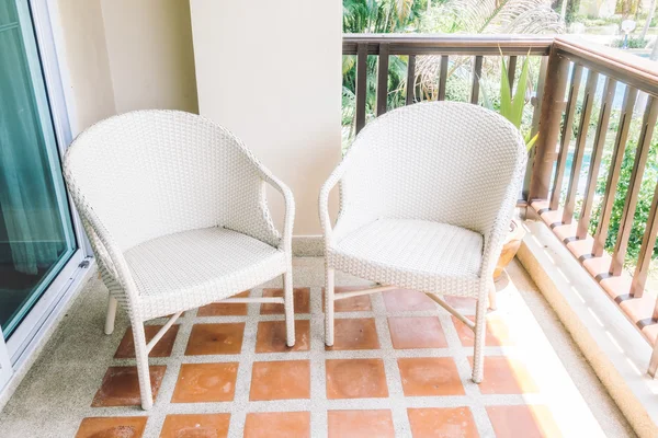 Boş sandalye balkon