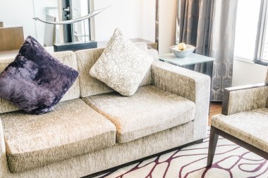 Kanepe dekorasyon yastık