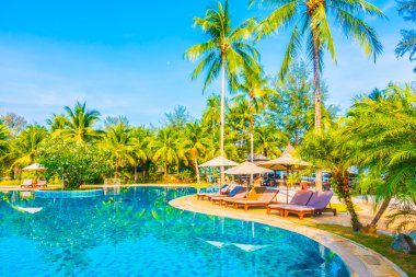 Açık Yüzme Havuzu