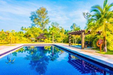 Açık Yüzme Havuzu