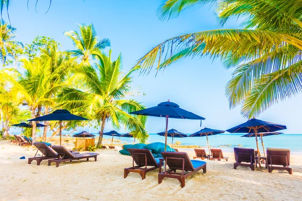 Güzel tropikal plaj ve deniz