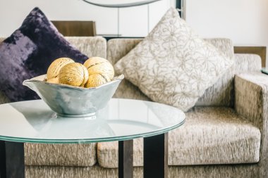 Kanepe dekorasyon yastık