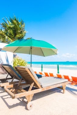 Güzel tropikal plaj ve deniz