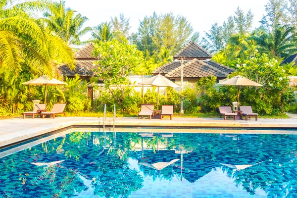 Açık Yüzme Havuzu