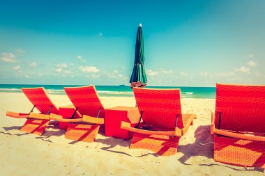 Şemsiye ve plaj sandalye