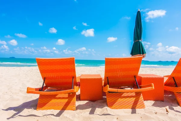 Güzel tropikal plaj ve deniz