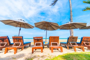 Güzel tropikal plaj ve deniz