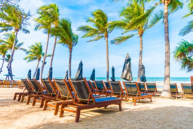 Güzel tropikal plaj ve deniz