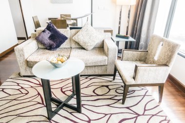 Kanepe dekorasyon yastık