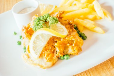 lezzetli balık ve cips