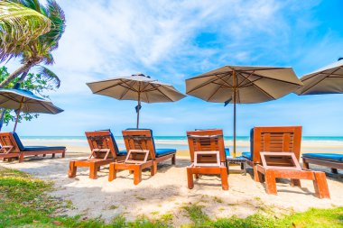 Güzel tropikal plaj ve deniz