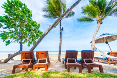 Güzel tropikal plaj ve deniz