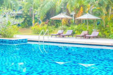 Açık Yüzme Havuzu