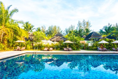 Açık Yüzme Havuzu