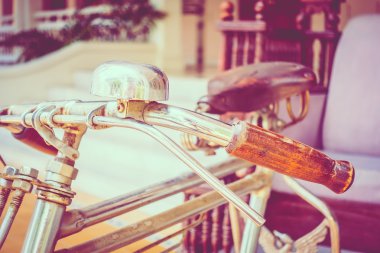 Seçici odak noktası vintage bisiklet üzerinde