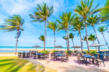 Güzel tropikal plaj ve deniz