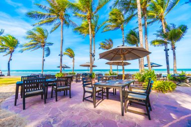 Güzel tropikal plaj ve deniz