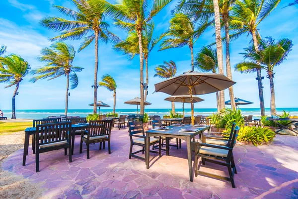 Güzel tropikal plaj ve deniz