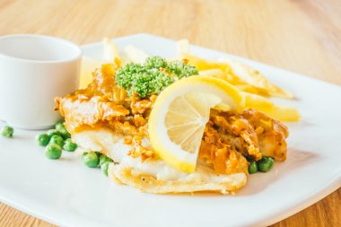 lezzetli balık ve cips