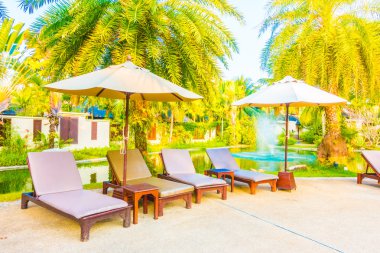 lüks Açık Yüzme Havuzu