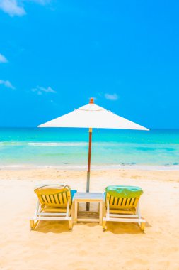 Güzel tropikal plaj ve deniz