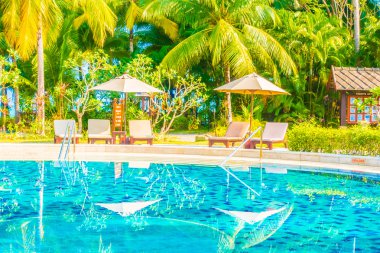 lüks Açık Yüzme Havuzu