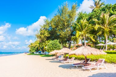 Güzel tropikal plaj ve deniz