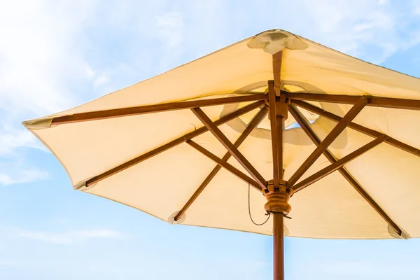 Bella vista sulla spiaggia e sul mare — Foto Stock