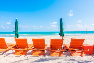 Güzel tropikal plaj ve deniz