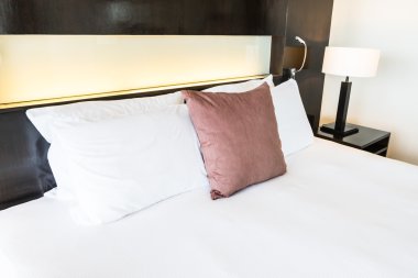 Güzel çift yastıklar