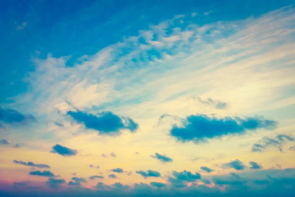 Вінтажна хмара на небі — стокове фото