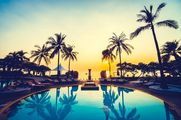 Yüzme Havuzu otelin gündoğumu zaman