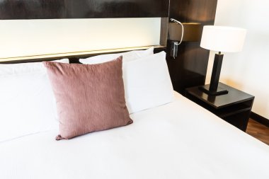 Güzel çift yastıklar